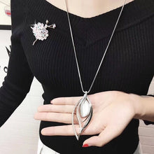 Load image into Gallery viewer, Stunning Necklaces for Women